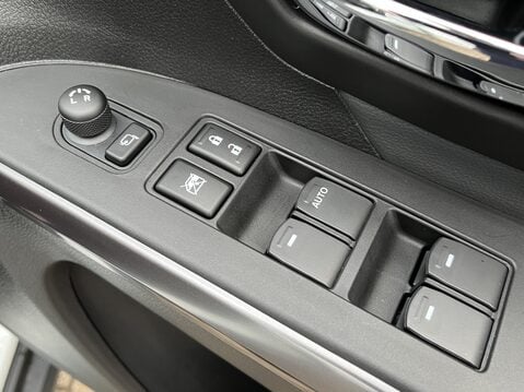 Suzuki S-Cross 1.4 Boosterjet 48V Hybrid Ultra ALLGRIP 5dr 19