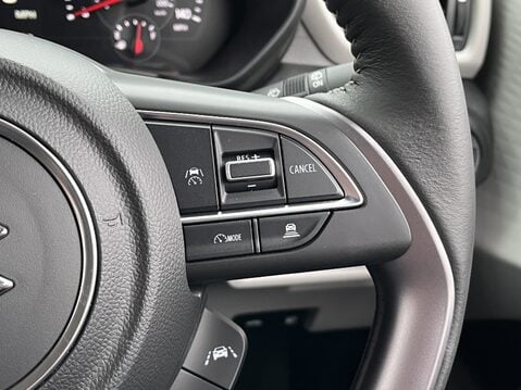 Suzuki Swift 1.2 Mild Hybrid Motion 5dr 22