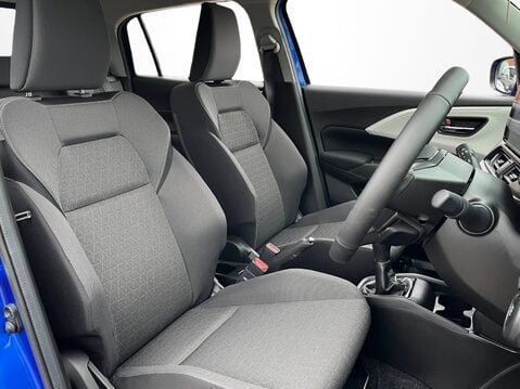 Suzuki Swift 1.2 Mild Hybrid Motion 5dr 14