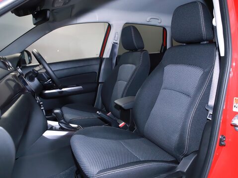 Suzuki Vitara 1.5 Hybrid Motion 5dr AGS 16