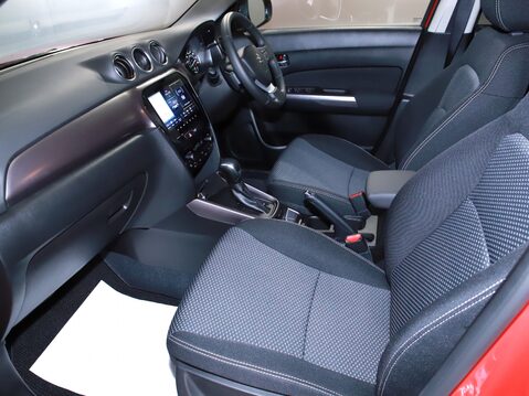 Suzuki Vitara 1.5 Hybrid Motion 5dr AGS 15
