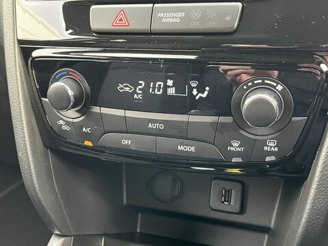 Suzuki Vitara 1.4 Boosterjet Mild Hybrid Motion 5dr 28