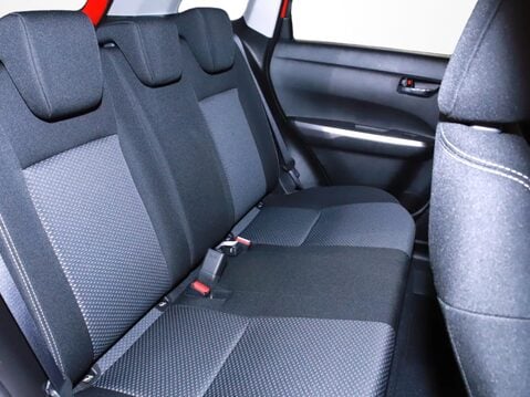 Suzuki Vitara 1.4 Boosterjet Mild Hybrid Motion 5dr 31