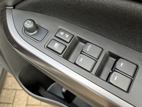 Suzuki Vitara 1.4 Boosterjet Mild Hybrid Motion 5dr 19