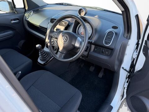 Suzuki Splash 1.2 SZ4 5dr 19
