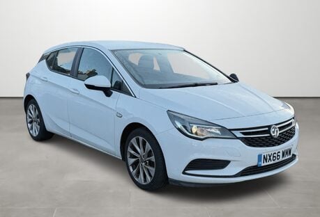 Vauxhall Astra 1.4T 16V 125 Tech Line 5dr