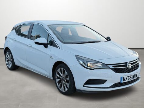 Vauxhall Astra 1.4T 16V 125 Tech Line 5dr