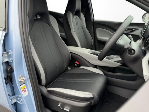 BYD Dolphin Surf 65kW Boost 43kWh 5dr Auto 16