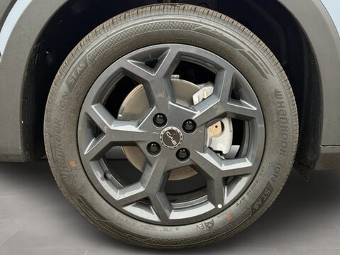 BYD Dolphin Surf 65kW Boost 43kWh 5dr Auto 11