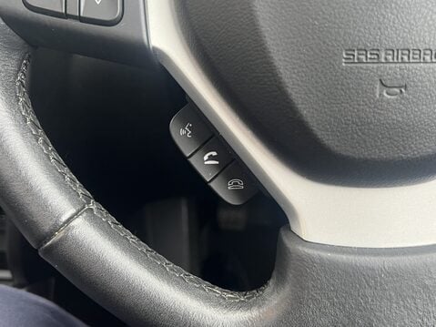 Suzuki Vitara 1.4 Boosterjet SZ5 5dr 23