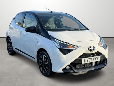 Toyota Aygo 1.0 VVT-i X-Trend TSS 5dr [Bi-tone]