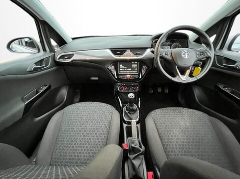 Vauxhall Corsa 1.4 SE Nav 5dr 15