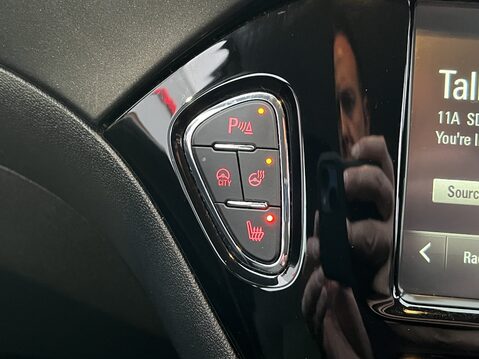 Vauxhall Corsa 1.4 SE Nav 5dr 27