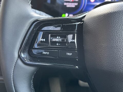 Suzuki e Vitara 135kW Ultra ALLGRIP-e 61kWh 5dr Auto 22