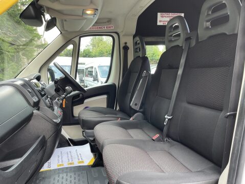 Citroen Relay 2.0 40 L4H2 FLEXILITE 17 SEATER NON D1 MINIBUS with sensors and ramp. 18