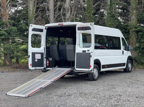 Citroen Relay 2.0 40 L4H2 FLEXILITE 17 SEATER NON D1 MINIBUS with sensors and ramp. 2