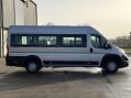 Citroen Relay 2.0 40 L4H2 Lightweight 17 seater minibus with full ramp and parking sensor 13
