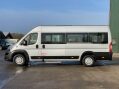 Citroen Relay 2.0 40 L4H2 Lightweight 17 seater minibus with full ramp and parking sensor 15
