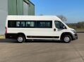 Citroen Relay 2.0 40 L4H2 Lightweight 17 seater minibus with full ramp, A/C and sensors 14