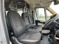 Citroen Relay 2.0 BlueHDi 40 L4H2 17 Seater Minibus with adjustable Air suspension 20