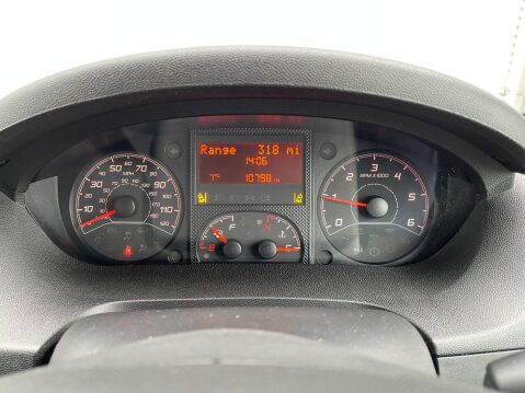 Citroen Relay 2.0 BlueHDi 40 L4H2 17 Seater Minibus with adjustable Air suspension 24