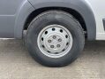 Citroen Relay 2.0 BlueHDi 40 L4H2 17 Seater Minibus with adjustable Air suspension 33