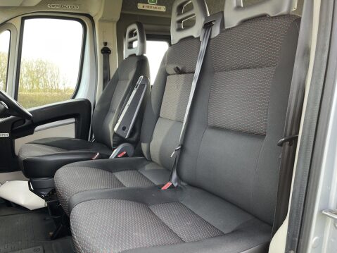 Peugeot Boxer 2.0 440 L4H2 17 seat MINIBUS LITE Non D1, Full width ramp & parking sensors 26