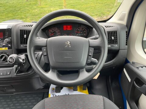 Peugeot Boxer 2.0 BlueHDi 440 17 seat lightweight minibus with ramp and A/C. L4 H2 Euro6 23