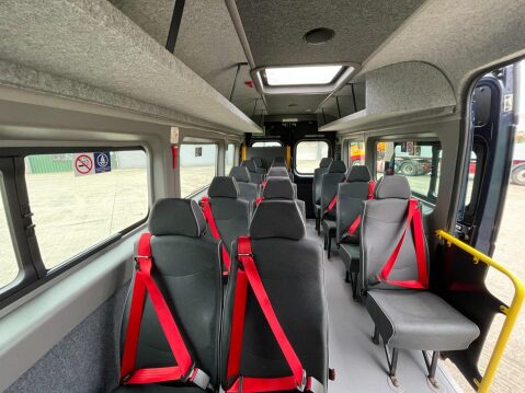 Peugeot Boxer 2.2 BlueHDi 440 17 seat Lightweight, NON D1 minibus, Sensors, Camera, Ramp 27