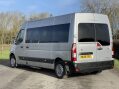 Renault Master 2.3 dCi 35 15 Seater Minibus with removable ramps LWB Medium Roof Euro 6 2