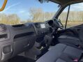 Renault Master 2.3 dCi 35 15 Seater Minibus with removable ramps LWB Medium Roof Euro 6 16