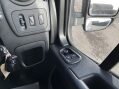Renault Master 2.3 dCi 35 15 Seater Minibus with removable ramps LWB Medium Roof Euro 6 20
