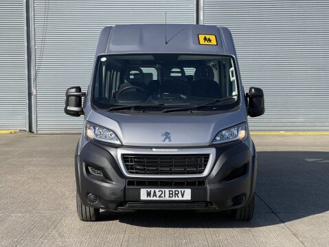 Peugeot Boxer 2.2 BLUEHDI L4H2 17 seat Lightweight Non D1 minibus with parking sensors 12