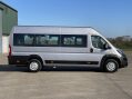 Peugeot Boxer 2.2 BLUEHDI L4H2 17 seat Lightweight Non D1 minibus with parking sensors 13