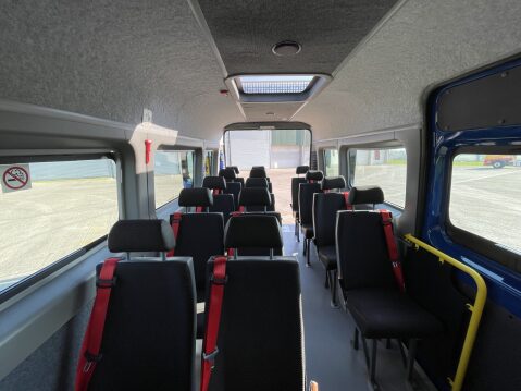 Peugeot Boxer BLUE HDI 440 L4H2 17 SEAT LIGHTWEIGHT NON D1 MINIBUS with roof rack 28