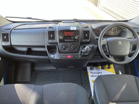 Peugeot Boxer BLUE HDI 440 L4H2 17 SEAT LIGHTWEIGHT NON D1 MINIBUS with roof rack 3