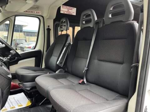 Citroen Relay 40 L4H2 BLUEHDI 17 SEAT NON D1 MINIBUS WITH PARKING SENSORS E6 17