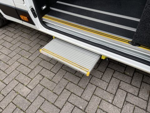 Citroen Relay 40 L4H2 BLUEHDI 17 SEAT NON D1 MINIBUS WITH PARKING SENSORS E6 6