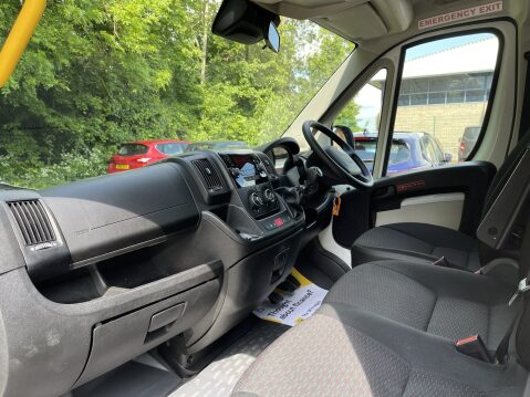 Citroen Relay 40 L4H2 17 Seat Lightweight non D1* Minibus with Hydraulic passenger lift 16