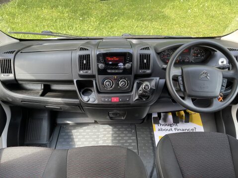 Citroen Relay 40 L4H2 17 Seat Lightweight non D1* Minibus with Hydraulic passenger lift 3