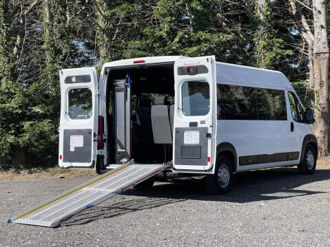 Citroen Relay 40 L4H2 17 SEAT LIGHTWEIGHT NON D1 MINIBUS WITH WHEELCHAIR RAMP E6 2