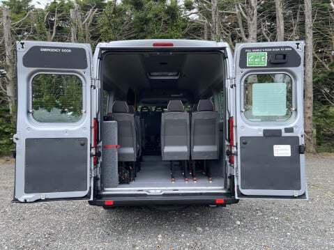 Peugeot Boxer BLUEHDI 440 L4 H2 17 Seat Minibus Non D1 Lightweight Euro 6 16