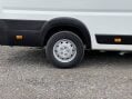 Citroen Relay 35 L4H2 17 SEAT MINIBUS NON D1 with NAV A/C CRUISE SENSORS RAMP 38