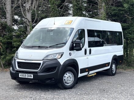 Peugeot Boxer BLUE HDI 440 L4H2 17SEAT NON D1 MINIBUS, RAMP, SESNORS, EURO 6