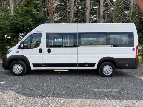 Peugeot Boxer 435 L4H2 17SEAT NonD1 minibus with A/C, Nav, Sensors. E6 15