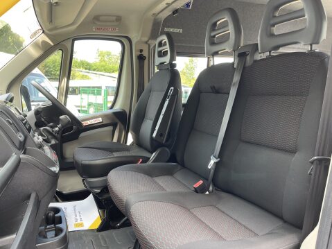 Peugeot Boxer 435 L4H2 17SEAT NonD1 minibus with A/C, Nav, Sensors. E6 18