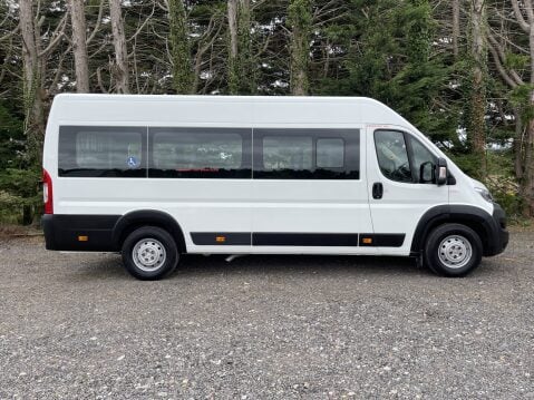 Citroen Relay 40 L4H2 BLUEHDI 17SEAT LIGHTWEIGHT MINIBUS NonD1 with Sensors, AC, Ramp. E6 11
