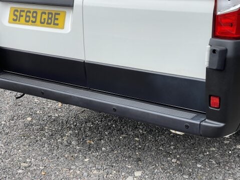 Citroen Relay 40 L4H2 BLUEHDI 17SEAT LIGHTWEIGHT MINIBUS NonD1 with Sensors, AC, Ramp. E6 9