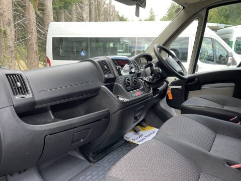 Peugeot Boxer BLUE HDI 440 L4H2 17SEAT MINIBUS Non D1 Lightweight with ramp. E6 16