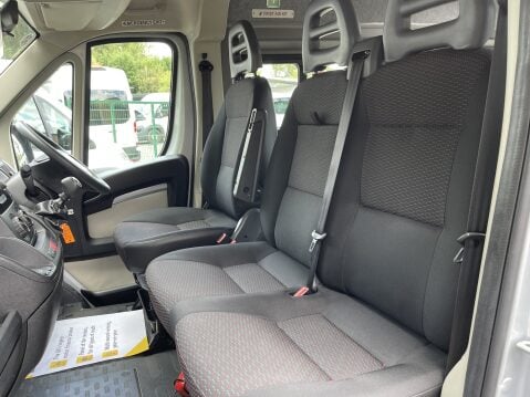 Peugeot Boxer BLUE HDI 440 L4H2 17SEAT MINIBUS Non D1 Lightweight with ramp. E6 17
